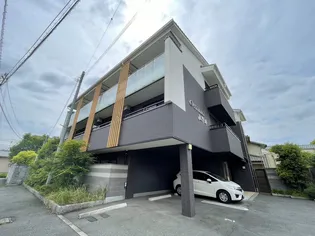 キャスティーヨ山野井の画像