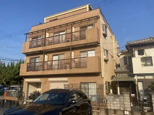 チャイナベル【2階】の外観