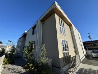 シャーメゾンLA FAMIの画像