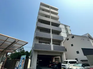 ESレジデンス【1階】の外観