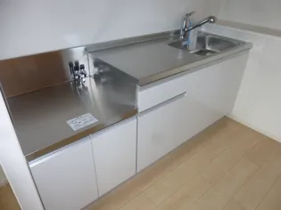 ラ・クレールメゾン【2階】のキッチン