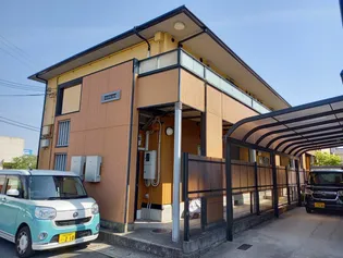 サンエクレールA棟【1階】の外観