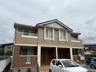 リヨン・たつの B【1階】の外観