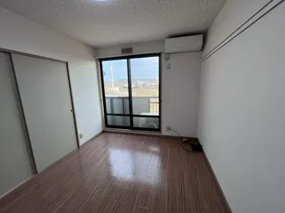 ハッピーバード市川の画像