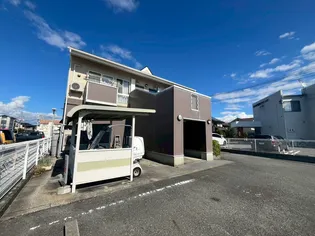 ファミールロジュマン【2階】の外観