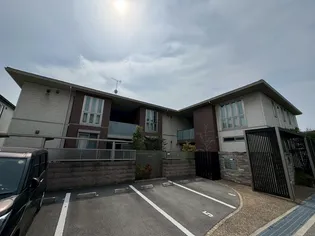 ラ ブルジョンの画像