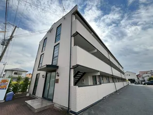 プライムハイツ寺家【3階】の外観