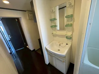 グリーンヒルズ土山【207号室】の内装