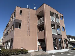 クインシー15【1階】の外観