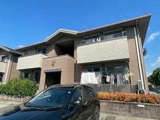 ラティルス【2階】の外観