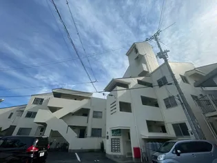 マンション大和【300号室】の外観