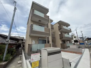 F asecia propus【3階】の外観