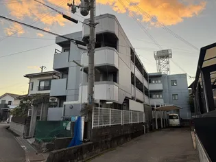 フローラル北平野【301号室】の外観