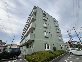 パインヒル・コーナン【1階】の外観