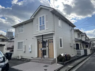 サンプレイス【2階】の外観