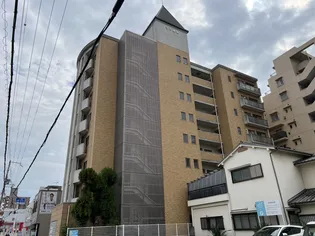 ビクトリアしかま【2階】の外観