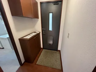 シャーメゾン七種【A102号室】の玄関