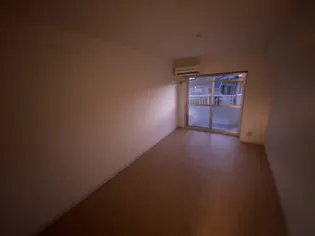 ロイヤルヒルズ北平野【4階】の内装