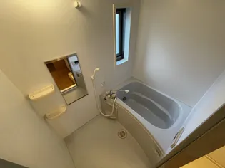 ガーデンハイツ A B棟【1階】の風呂