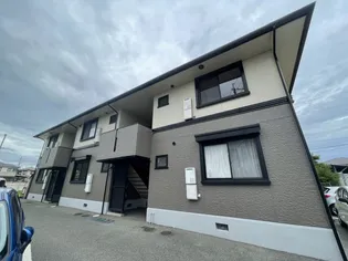 ハイカムール坂井【2階】の外観