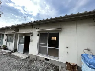 本間借家【1階】の外観