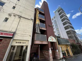 シャトー三和船場【301号室】の外観