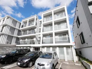 ASTON Mの画像