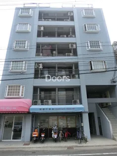 ベルハイム医大東の外観