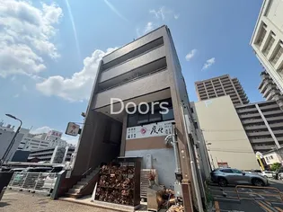 プティハイム本町【3階】の外観