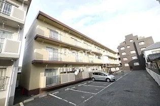 ロイヤル神田の外観