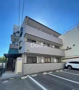 メゾンシャルマンの画像