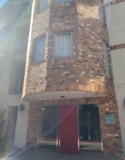 ファーストアパートメンツ三田の外観