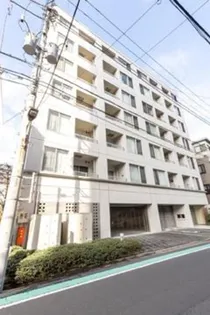 Wat’s白金の外観