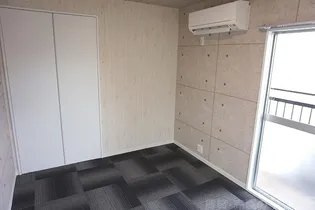 ハイツエリート【2階】の居間