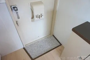 ハイツエリート【2階】の玄関