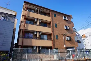 ビアンヌール芥川の外観