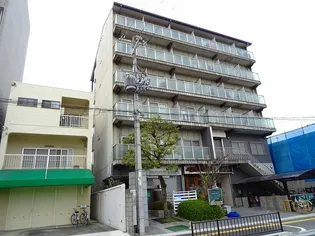 ドロメンスカセ三番館の画像