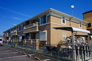 エアリーレジデンス 芝生の画像