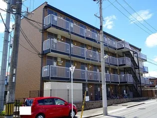 レオパレスTN参番館の外観