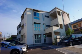 MAISON WESTの画像