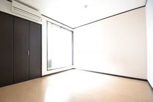 グランシャリオ山本通3【2階】の内装