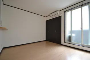 グランシャリオ山本通3【2階】の内装