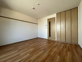 パナグランデ本庄【2階】の居間