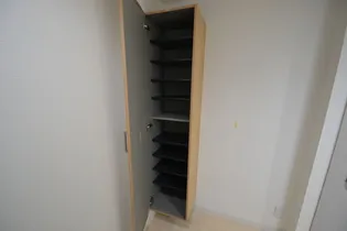 ワコーレヴィータ神戸中山手【1階】の玄関