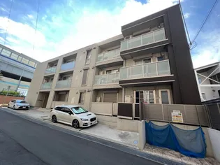 Audrey【1階】の外観