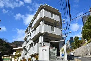 サンハイツ新田【1階】の外観