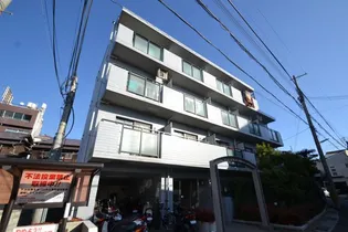 サンロイヤル八幡【4階】の外観