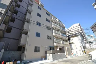 High Woods Yamate【401号室】の外観