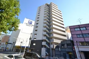 ラフィーネ北野坂【4階】の外観