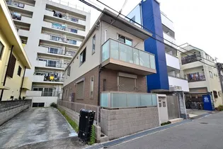 レグルス神戸【1階】の外観